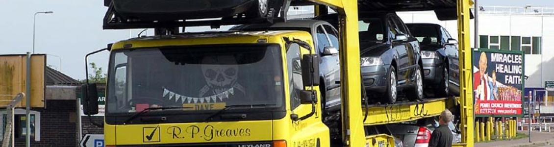 Camion agabaritic transportand masini